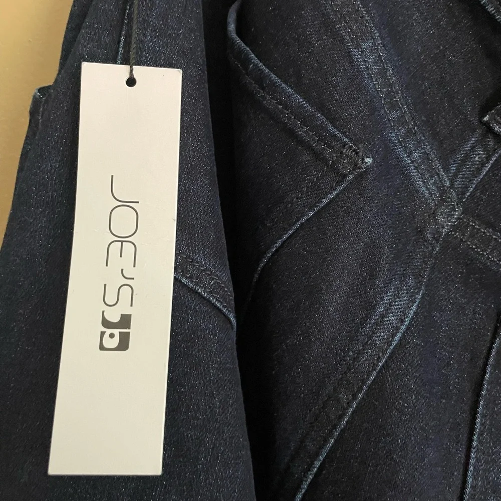 Joe's Jeans Dark Wide-Leg Denim - Picture 13 of 14